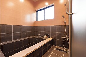 b&FLAT-Hanazono