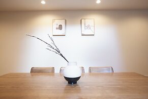 b&FLAT-Hanazono