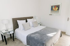 Domaine de Bize Manoir & Appartements