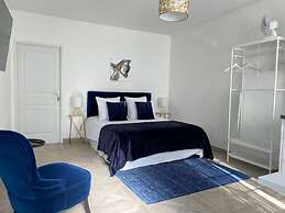 Domaine de Bize Manoir & Appartements
