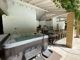 Domaine de Bize Manoir & Appartements