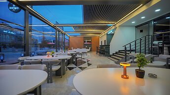 Blue Serenity Hotel