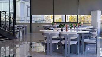 Blue Serenity Hotel