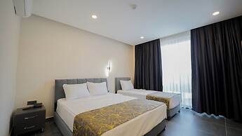 Blue Serenity Hotel