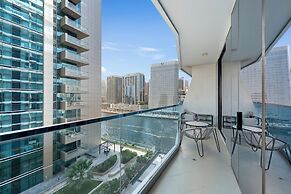 Chic 1BR Canal View at Waves Tower