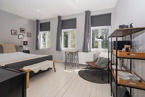 Gentpoort City Suites
