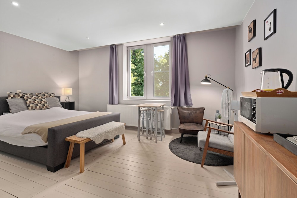 Gentpoort City Suites