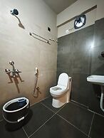 Stayz Royale - LB Nagar