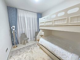 LUXURY BOULEVARD 2BHK