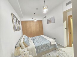 LUXURY BOULEVARD 2BHK