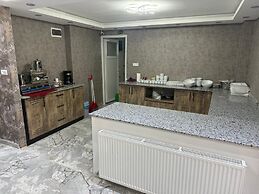 Maraş Blue Life Suite