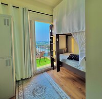 Happy Hostel Dubai