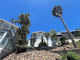 Villa Aqua