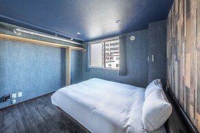 SILK COURT 201