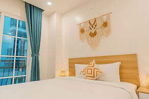 Rosy Hotel