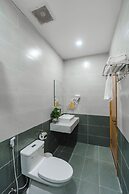 Rosy Hotel