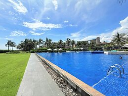 Luxury Villa Beach Front