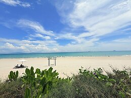 Luxury Villa Beach Front