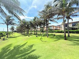 Luxury Villa Beach Front