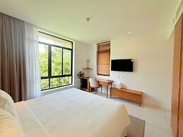 Luxury Villa Beach Front