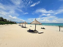 Luxury Villa Beach Front