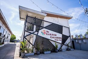 The Garden Galleries Boutique Hotel
