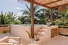 Best-Located Beach Suite with pool.