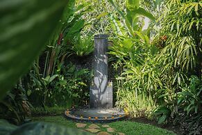 Villa Crystal Castle