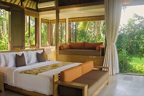 Villa Crystal Castle