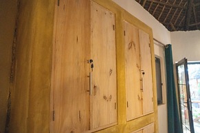 Hostel 197