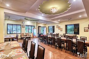 Tiger King Resort