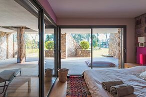 Elegant Villa Overlooking Gaou Bay