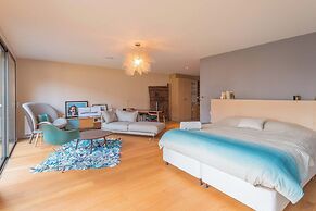Elegant Villa Overlooking Gaou Bay