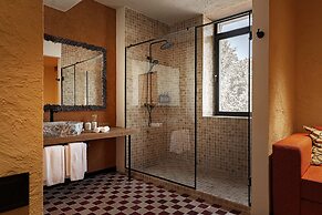 YURTA Boutique Hotel