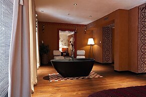 YURTA Boutique Hotel