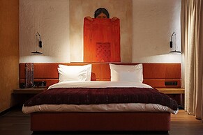 YURTA Boutique Hotel