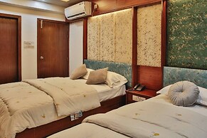 HOTEL GRAND SUNAMGANJ