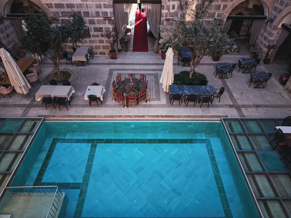 Kervansaray Antique Hotel