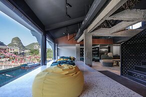 Yangshuo Bobo jiudian