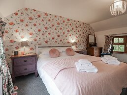 Yoxall Cottage