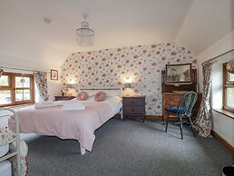 Yoxall Cottage