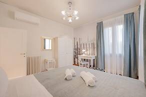 Santo Stefano Palace Suite 3