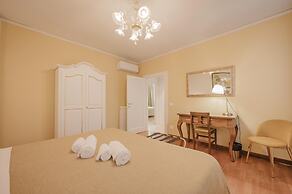 Santo Stefano Palace Suite 3