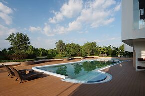 Phetara Hotel Mahachai by PCL