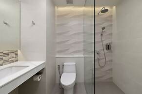 Phetara Hotel Mahachai by PCL