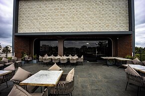 Pride heritage hotel