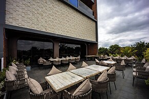 Pride heritage hotel