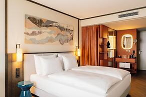 Hotel Schani City