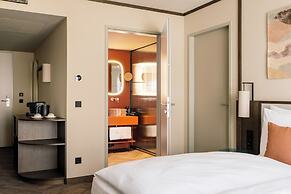 Hotel Schani City
