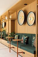 Hotel Schani City